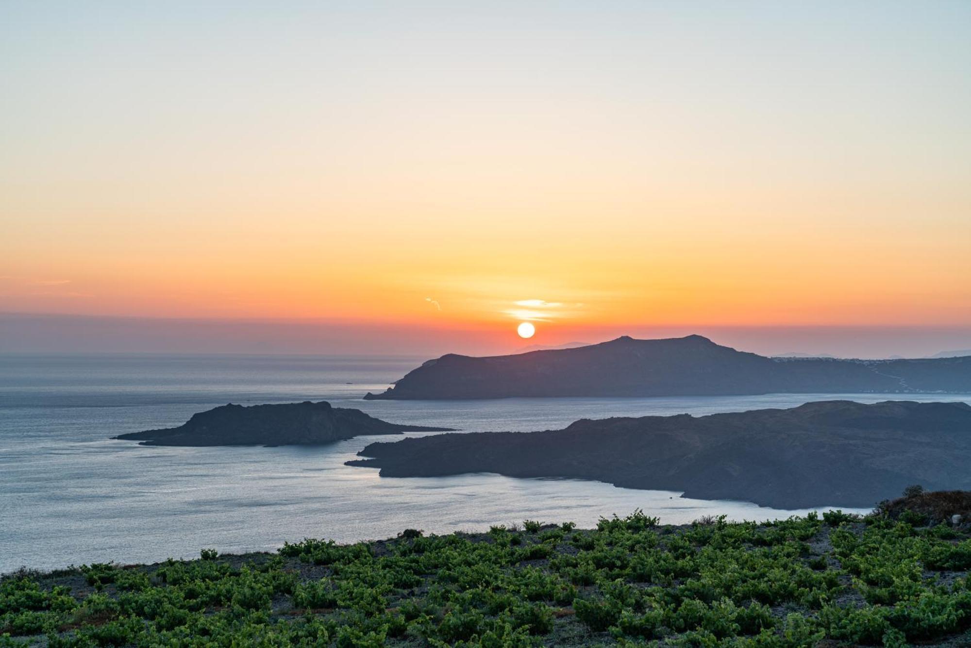 Villa Oinos - Sunset Views Ormos Athinios Exterior photo